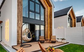 Olivina Park Spa - domki z dostępem do krytego basenu, saun, wyżywienia i atrakcji dla dzieci